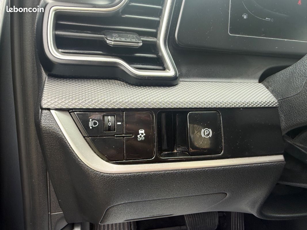 KIA SPORTAGE 1.6 CRDi 136ch MHEV DCT7 4x2 Motion TVA RECUPERABLE (image 19)