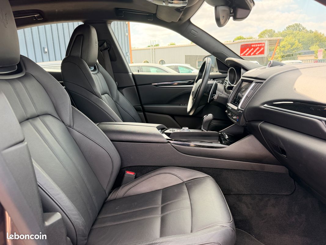 Maserati levante 3.0 v6 s q4 gransport auto 1 ere main avec seulement 45964 kms (image 8)