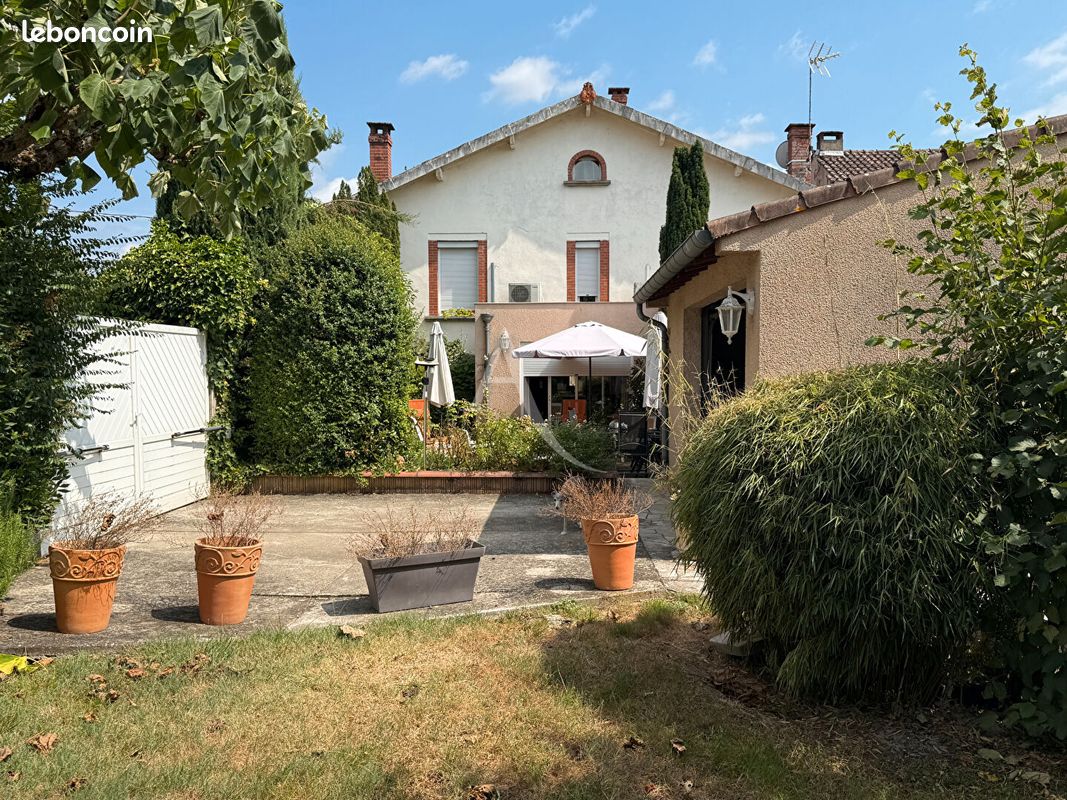 Maison 6 pièces 237 m² · à Albi · 237 m² · 369 000 €