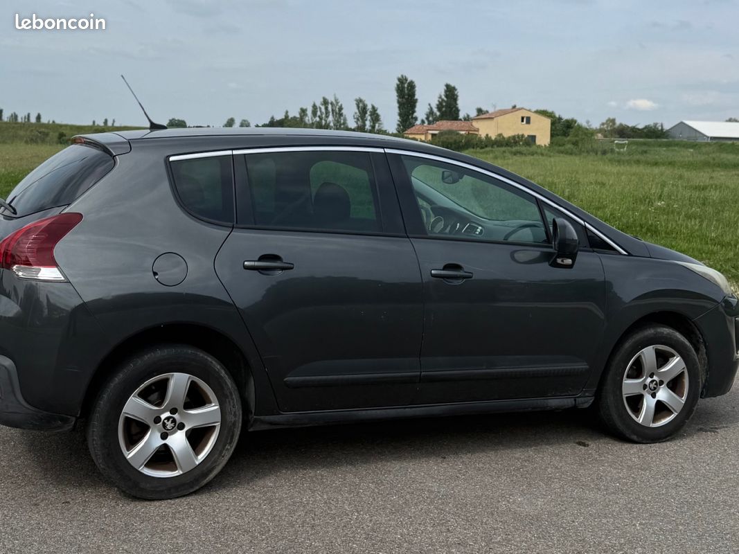 PEUGEOT 3008 BUSINESS 1.6 BlueHDi 120ch SS EAT6 Business (2ÈME MAIN) (image 4)