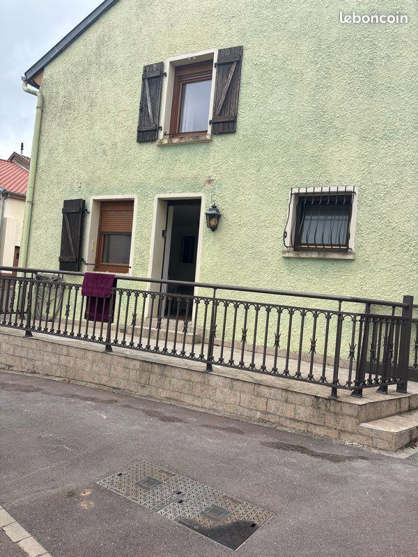 Maison 10 pièces 210 m² · à Thionville · 210 m² · 2 200 €/mois
