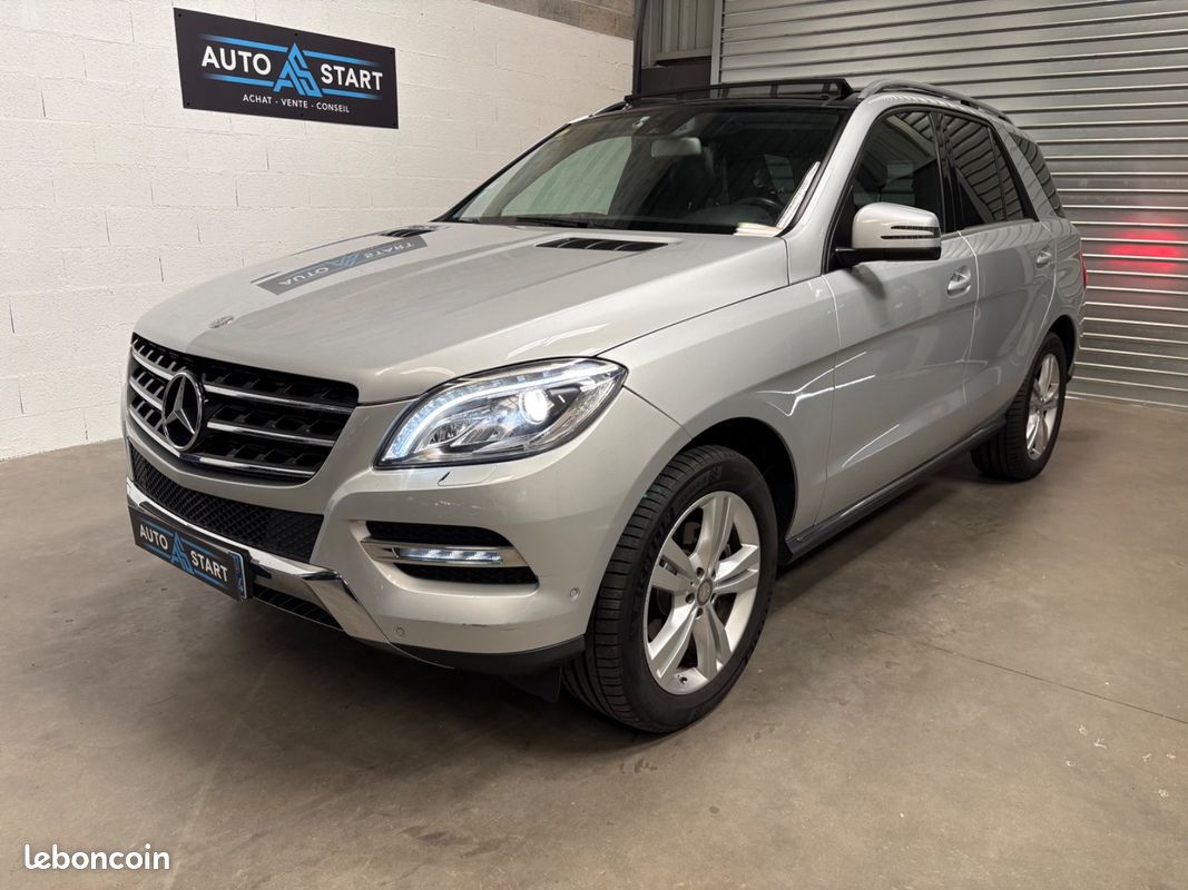 Mercedes ML 250 CDI 7G-DCT / ENTRETIEN MERCEDES / TOIT OUVRANT PANO / ATTELAGE / SIEGES AV ELEC & CHAUFFANTS (image 1)