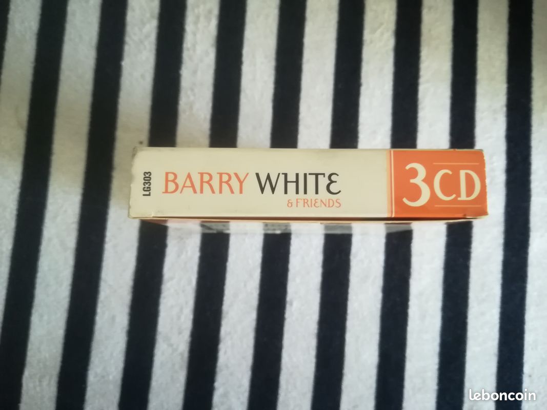 COFFRET 3 CD BARRY WHITE & FRIENDS 48 SWEET SOUL SONGS LEGEND COLLECTION (Envoi possible) (image 4)