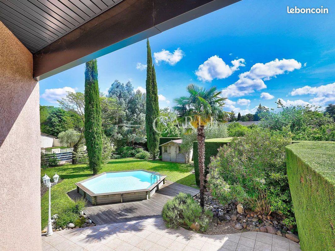 Maison 5 pièces 143 m² · à Genas · 143 m² · 595 000 €