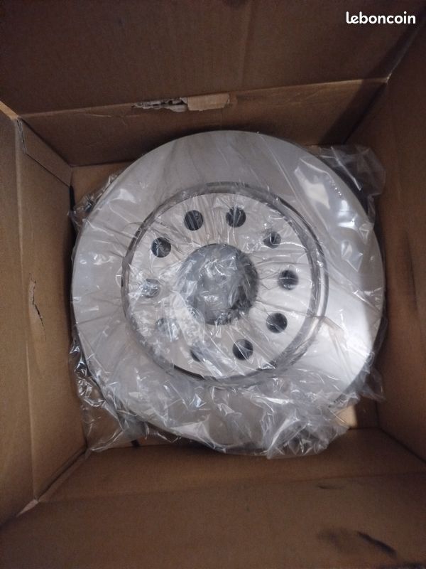 Disques de freins arrière Bosh (image 2)