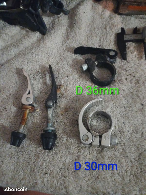 Accessoires vélo: voir l' annonce (image 1)