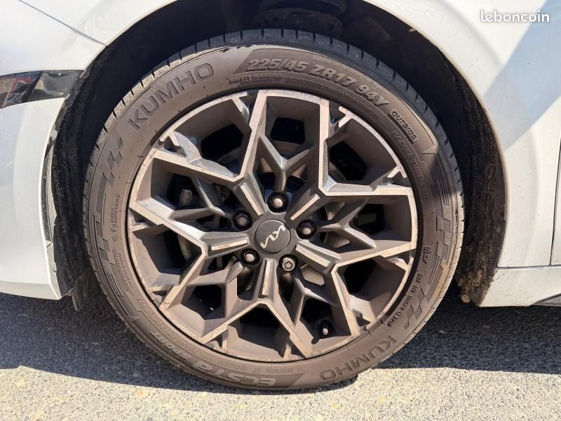 Kia ProCeed 1.5 T-GDI 160ch GT Line Premium DCT7 (image 11)