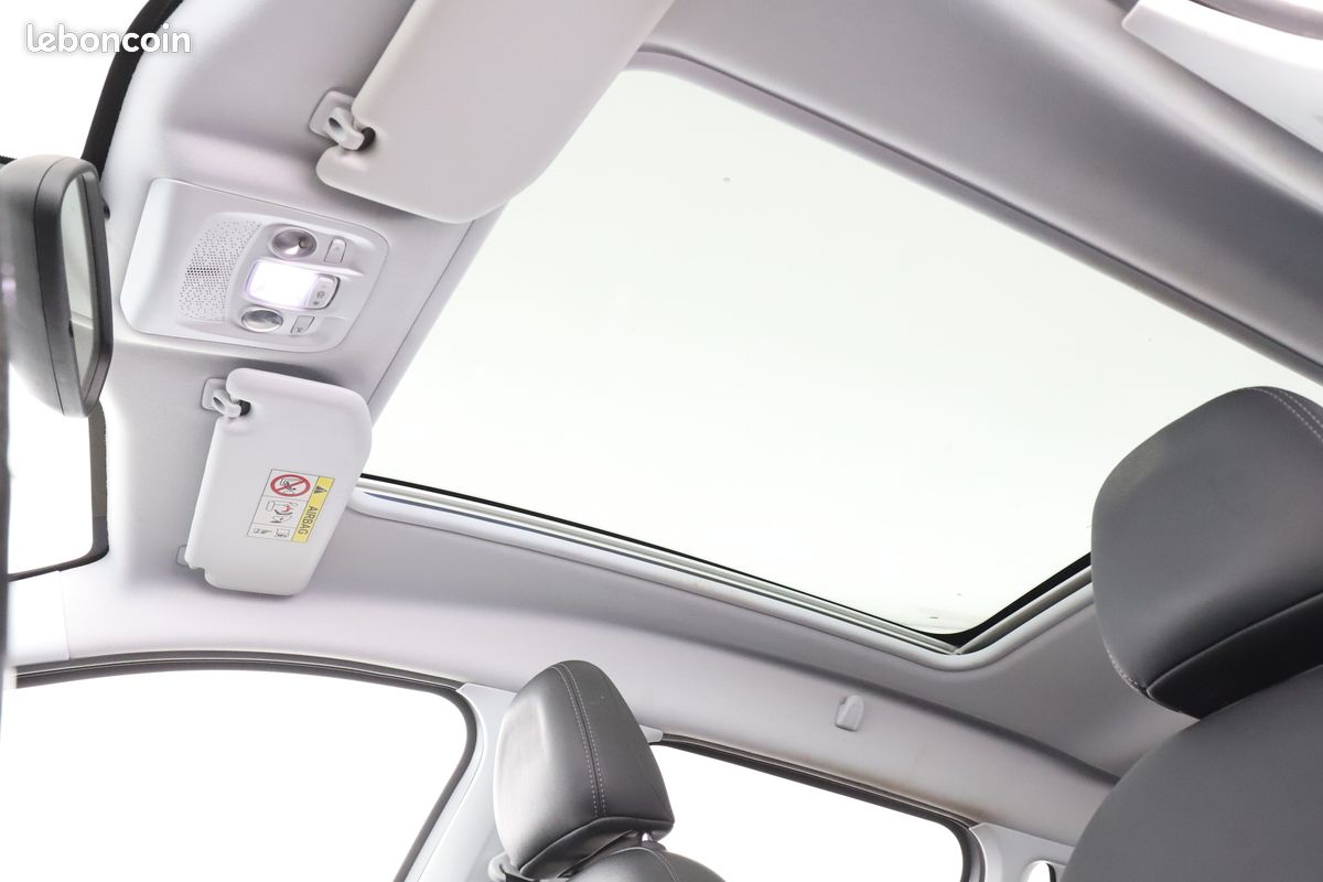 Peugeot 2008 1.2 PureTech Crossway 110 ch (image 26)