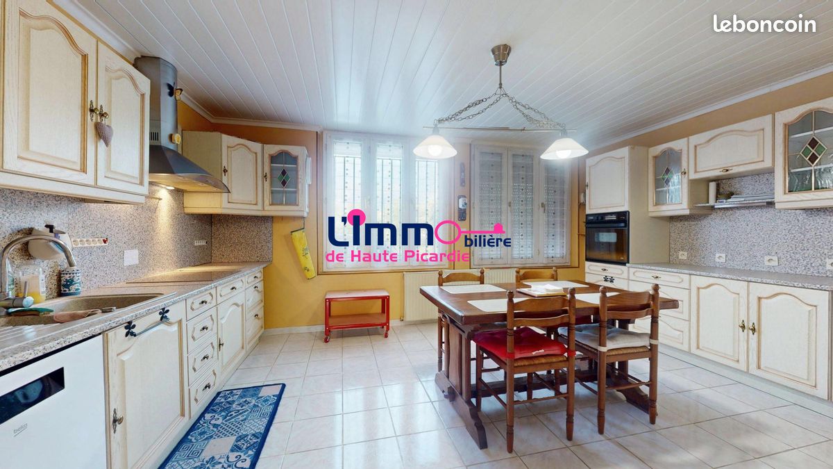 Maison 5 pièces 126 m² · à Chaulnes · 126 m² · 143 650 €