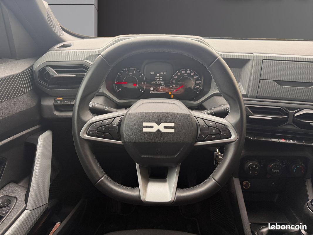 DACIA DUSTER ESSENTIAL 100 Ch 4X2 ESSENCE / GPL Radar AR Régulateur Feux automatiques Garantie 12 mois (image 13)