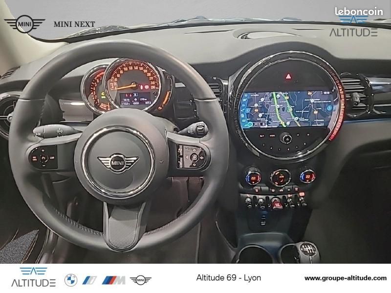 Mini Mini Cooper 136ch Edition Camden (image 16)