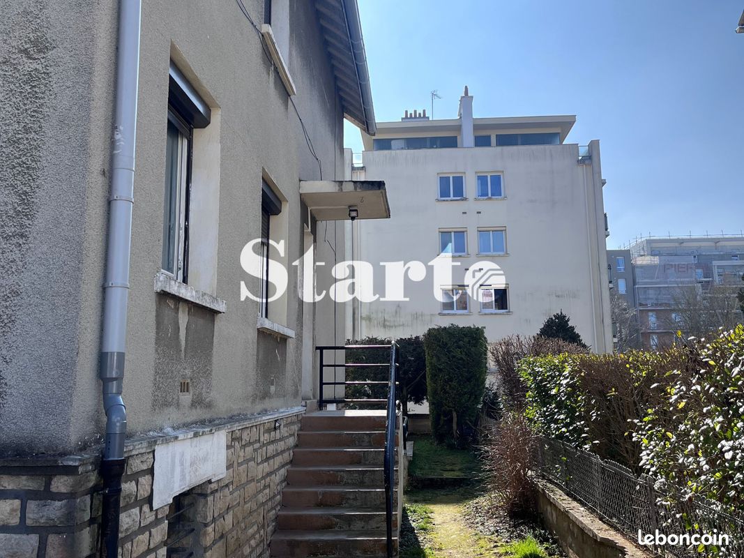 Immeuble 13 pièces 270 m² · à Dijon · 270 m² · 415 000 €