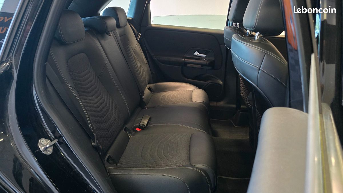 Mercedes-benz classe b 1.3 180 135 style line edition + entretiens constructeur (image 18)