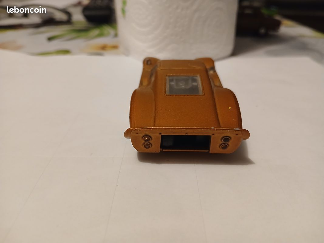 521581_6 521581_6