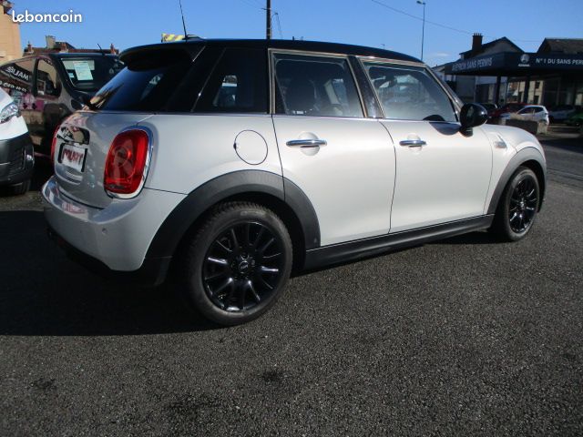MINI COOPER D 116 ch PACK CHILI BVA - 5 PORTES (image 4)