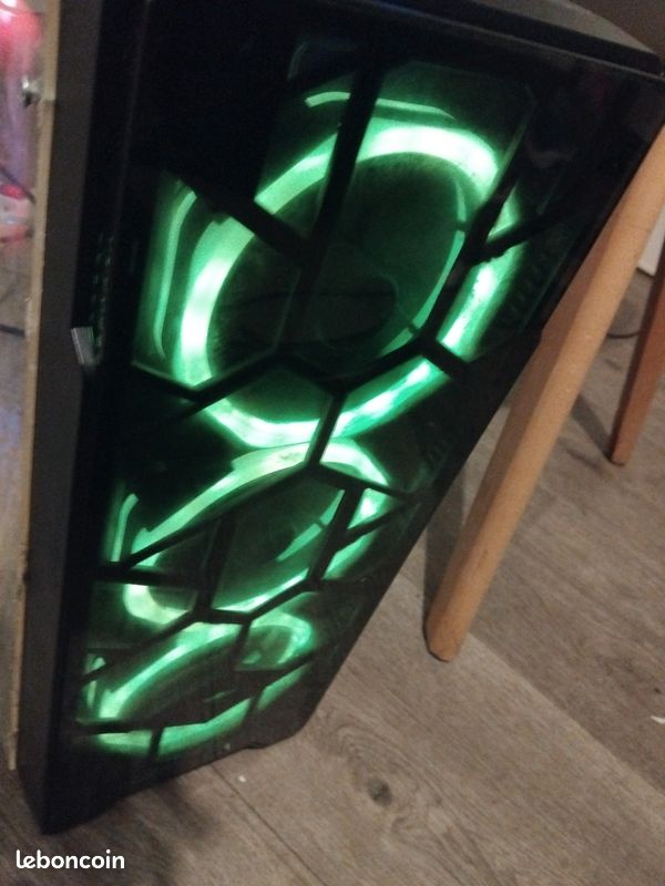 Vend pc gamer (image 1)