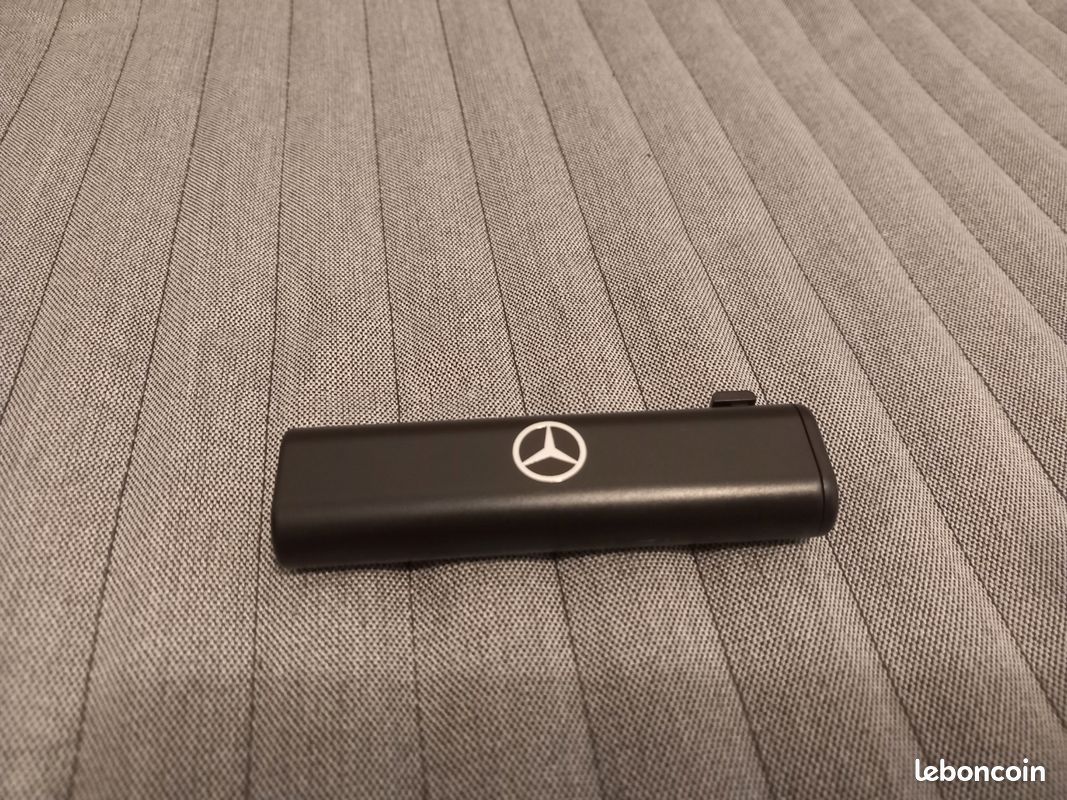 Pinceau Brosse Nettoyage Voiture Mercedes Benz AMG (image 2)