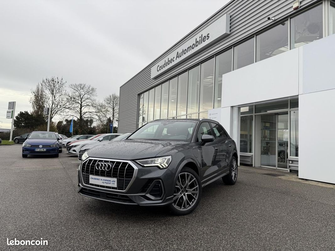 AUDI Q3 45 TFSIe 245 ch S tronic 6 S line (image 1)