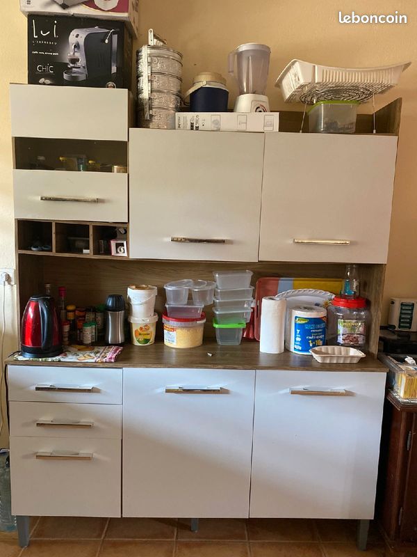 Buffet de cuisine (image 1)