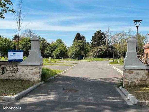 Terrain 1 036 m² Pontpoint
