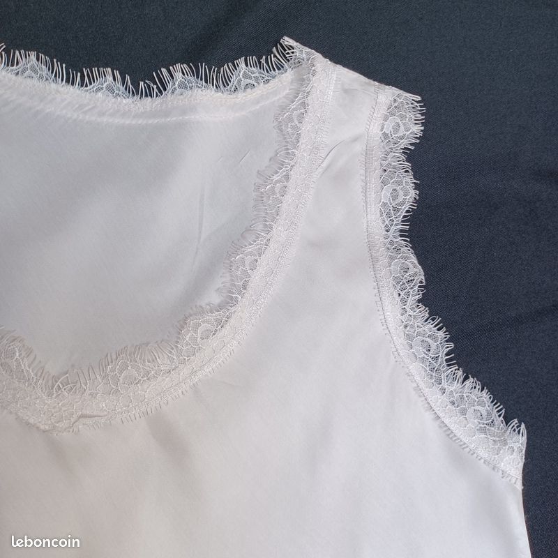 Tunique satinée et dentelle T 38 crème (image 3)