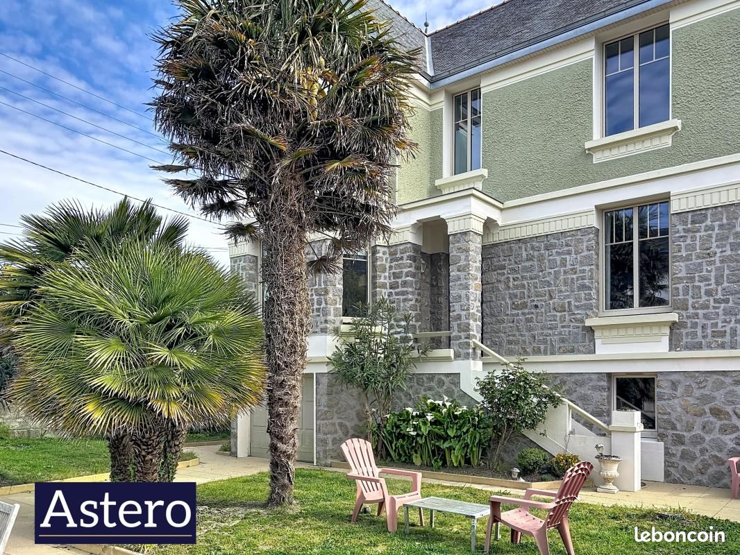 Maison 7 pièces 165 m² · à Port-Louis · 165 m² · 657 000 €