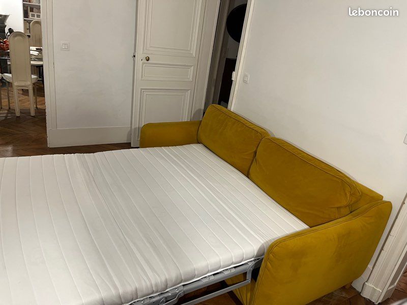 Canapé convertible ouverture express 3 places en velours - VORNAY de chez Drawer (image 4)