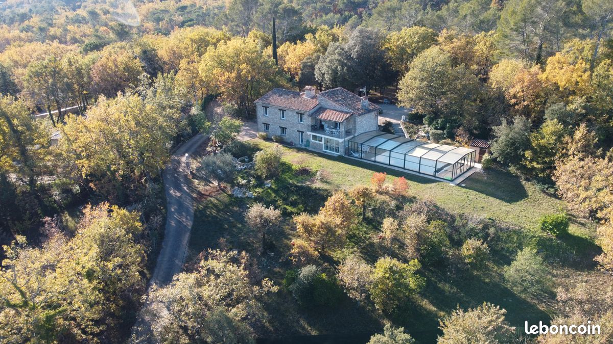 Maison 6 pièces 180 m² · à Fayence · 180 m² · 690 000 €