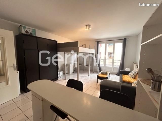Appartement 1 pièce 33 m² · à Grenoble · 33 m² · 79 000 €