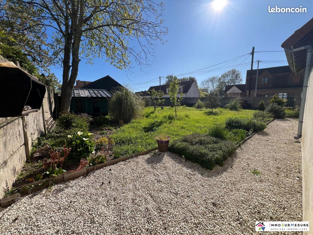 Maison 9 pièces 280 m² · à Linzeux · 280 m² · 343 500 €