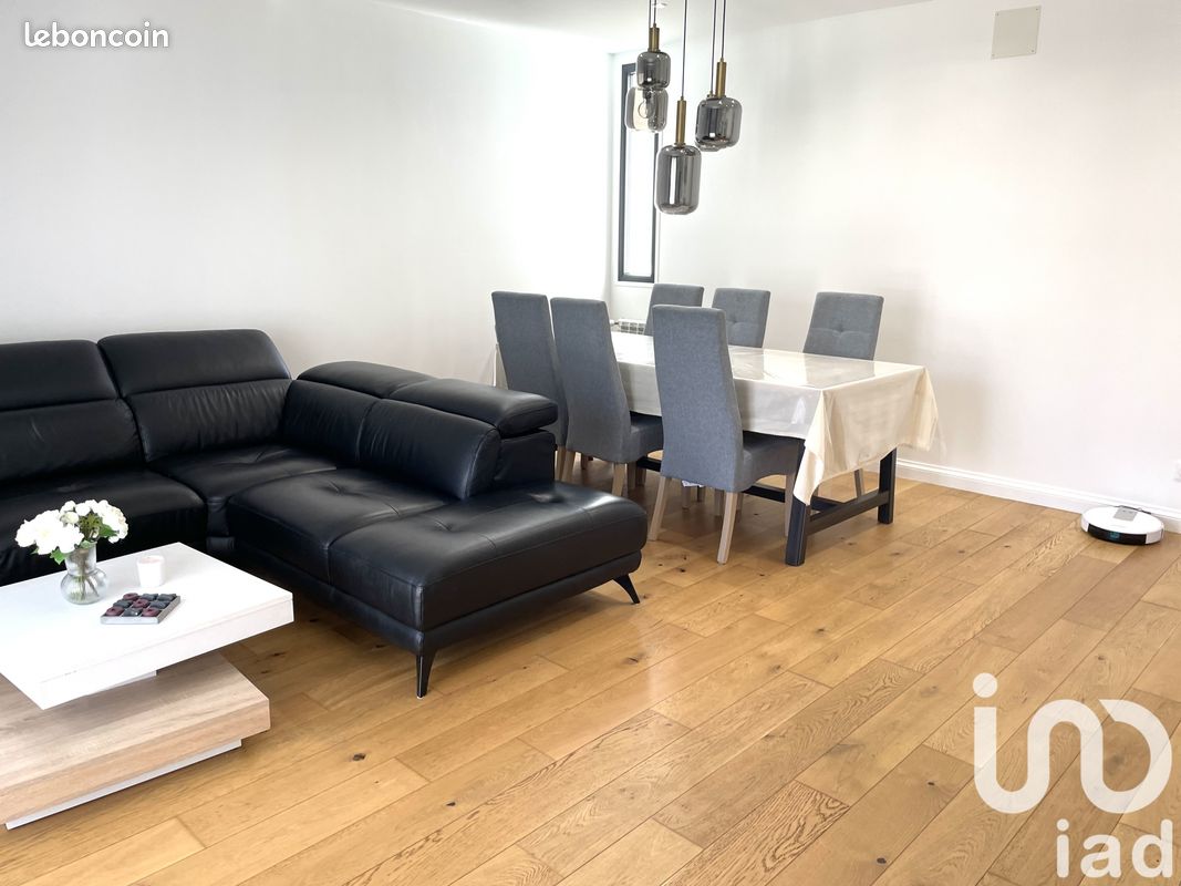 Maison 7 pièces 197 m² · à Saintry-sur-Seine · 197 m² · 644 000 €