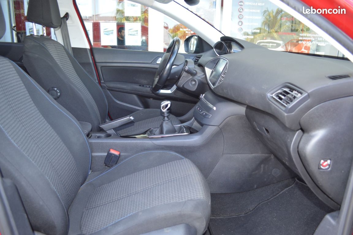 Peugeot 308 BUSINESS - 110ch Active Business (image 12)