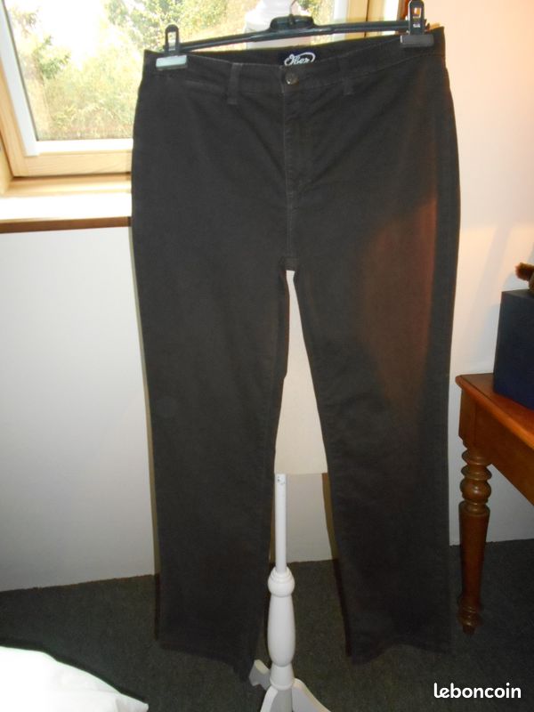Pantalon marron " Ober " T 40 (image 1)