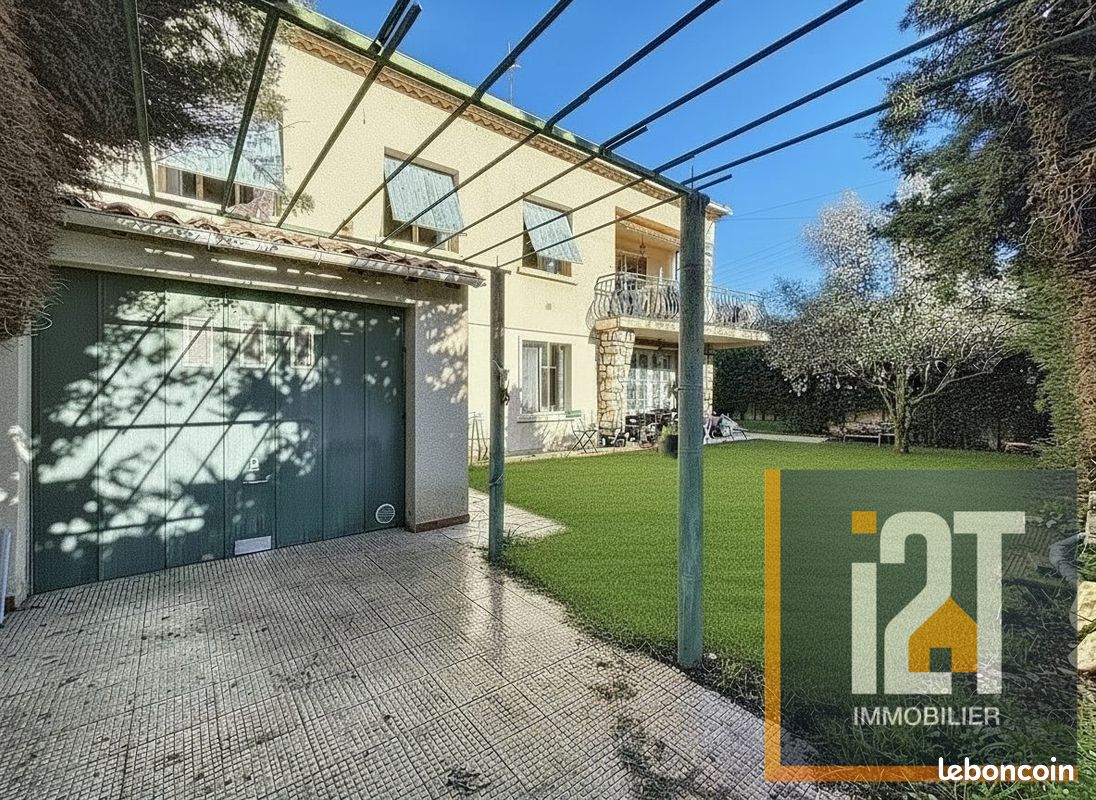 Maison 6 pièces 157 m² · à Rodilhan · 157 m² · 246 100 €