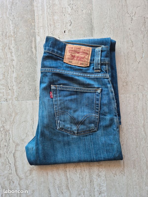 Jeans Levi's Taille 42/44 - Bleu Délavé, Occasion En Très Bon état