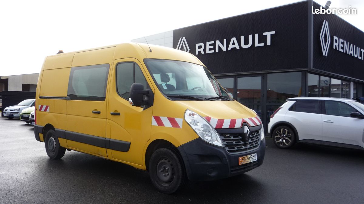 Master III cab appro . 7 places . Bv neuves . 165cv (image 1)