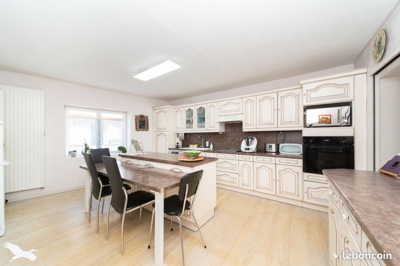 Maison 4 pièces 154 m² · à Blaye · 154 m² · 220 920 €
