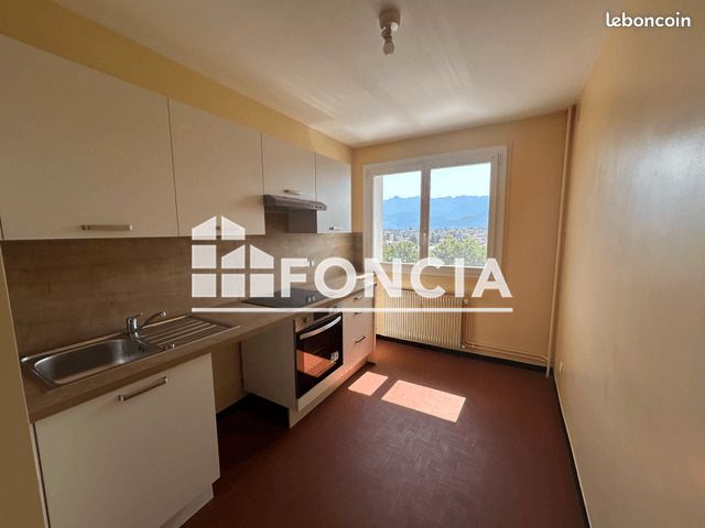 Appartement 1 pièce 30 m² · à Fontaine · 30 m² · 458 €