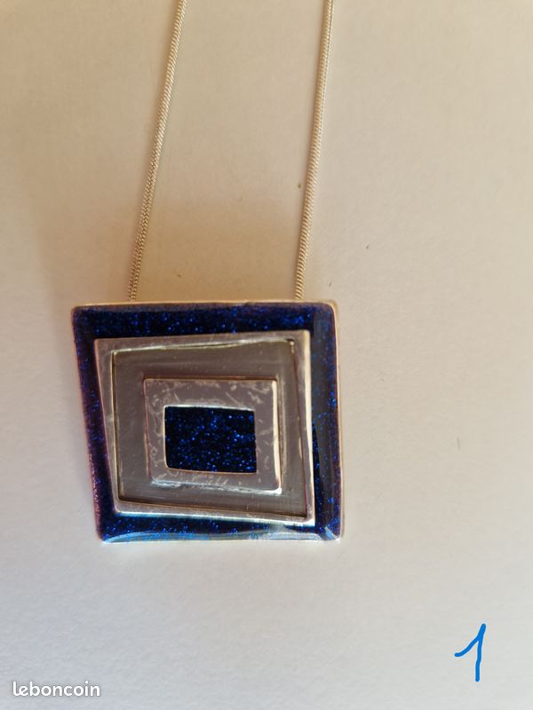 Collier Pendentif SKALLI Vintage Années 90 - Cabochon Résine Kaki, Métal Argenté - Occasion
