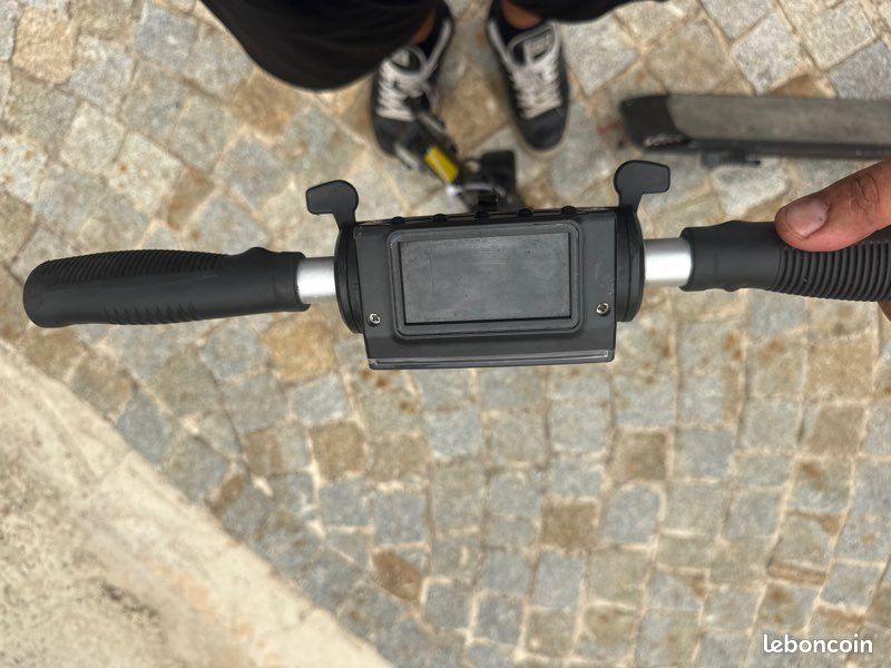Trotinette électrique Go Ride pour pièce (image 2)