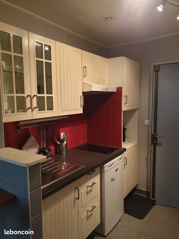 Appartement 1 pièce 22 m² · à Saint-Étienne · 22 m² · 385 €