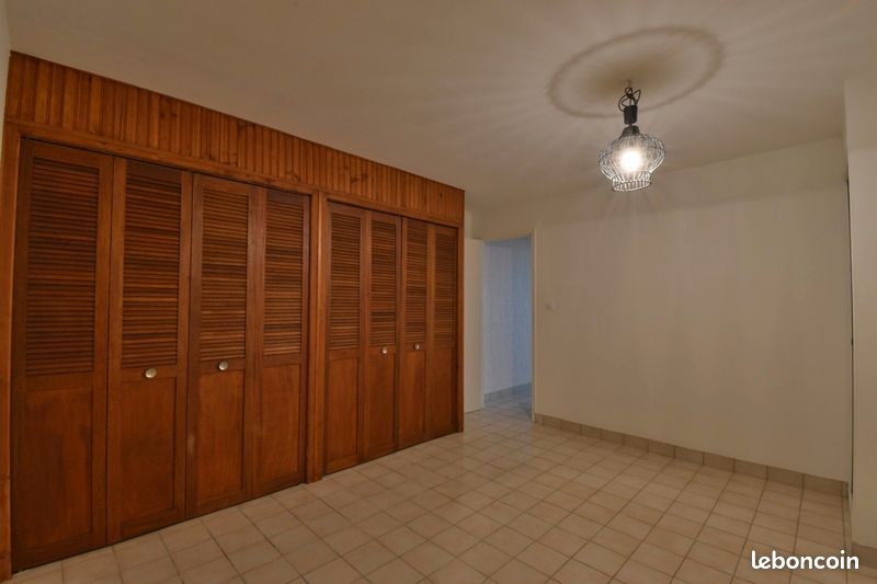 Maison 6 pièces 140 m² - Naintré 86530 (image principale 11)