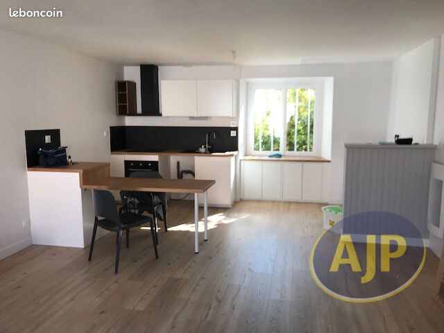 Maison 3 pièces 57 m² · à Cugand-la-Bernardière · 57 m² · 680 €/mois