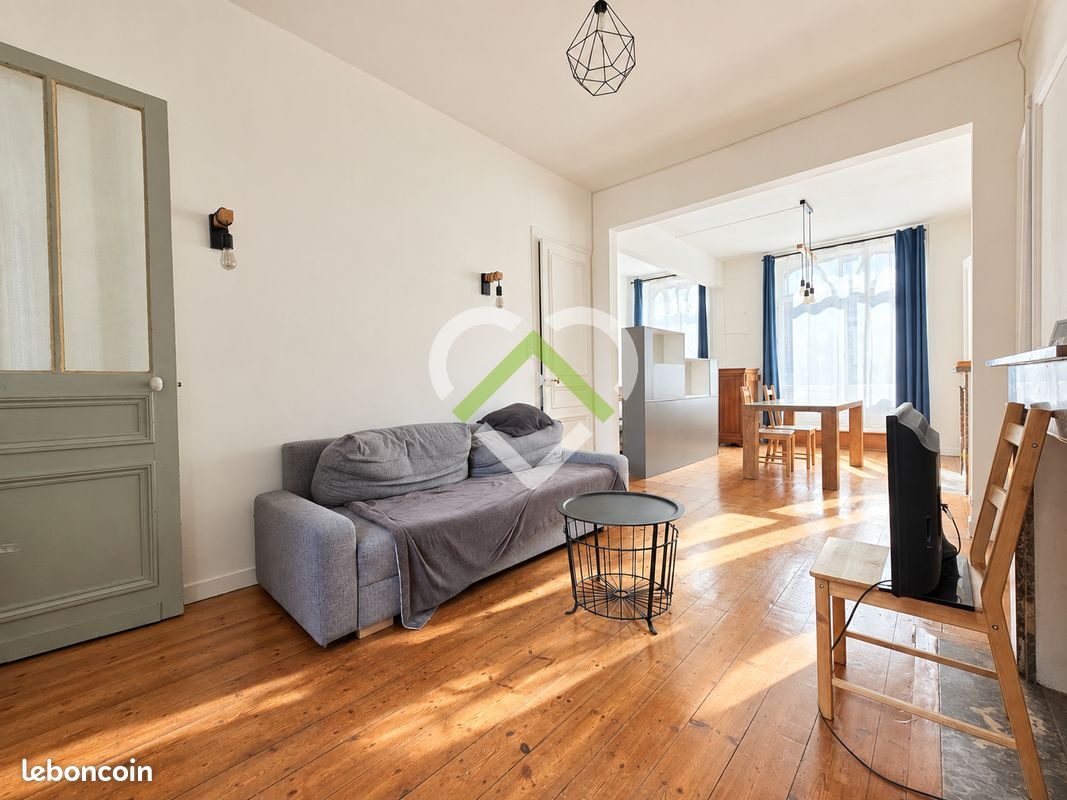 Appartement 2 pièces 54 m² · à Lille · 54 m² · 210 000 €