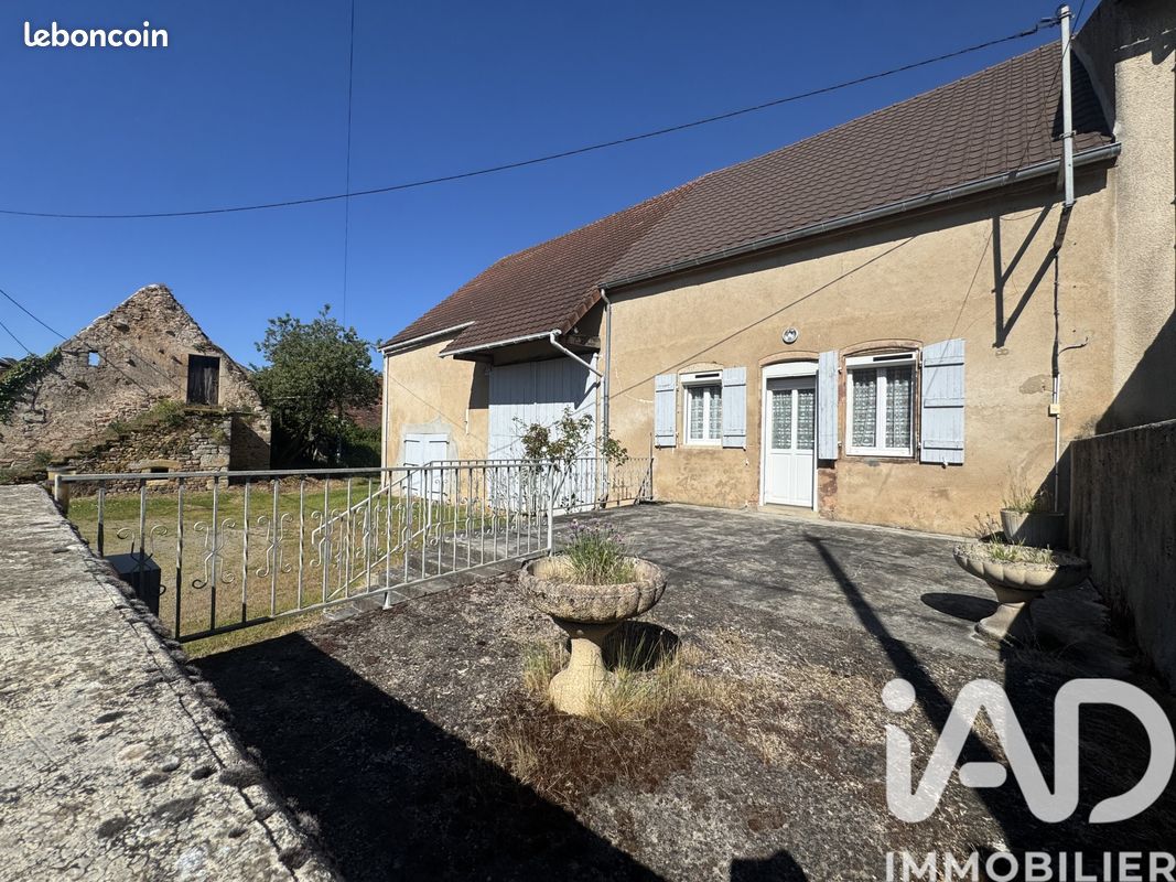 Maison 3 pièces 68 m² · à Morey · 68 m² · 70 000 €