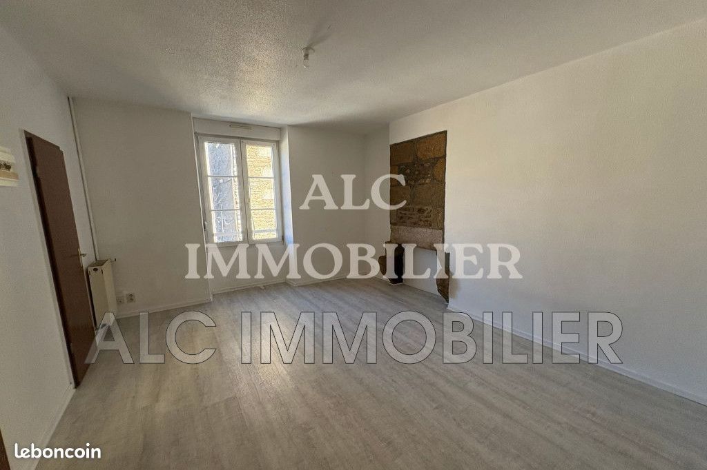 Appartement 1 pièce 28 m² · à Alençon · 28 m² · 410 €