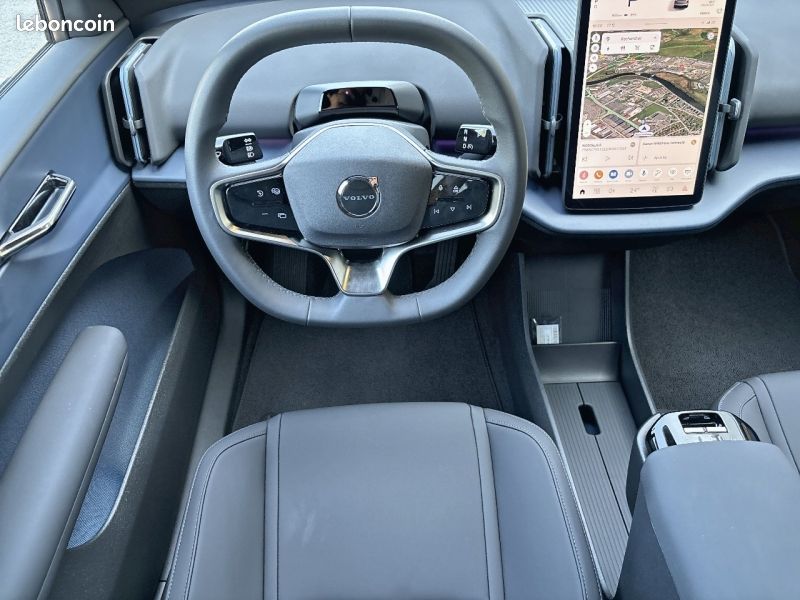 Volvo EX30 Single Extended Range 272ch Plus (image 7)