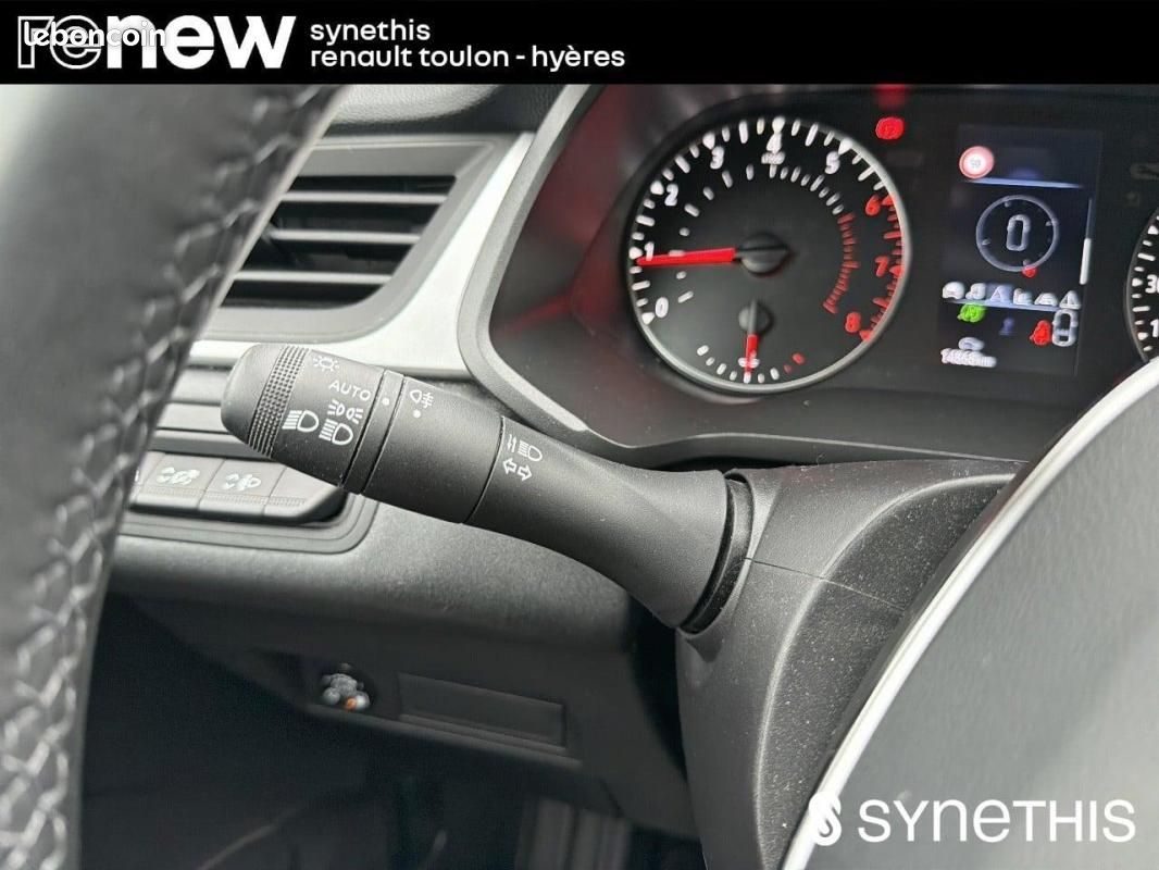 Renault Captur TCe 100 GPL Evolution (image 28)