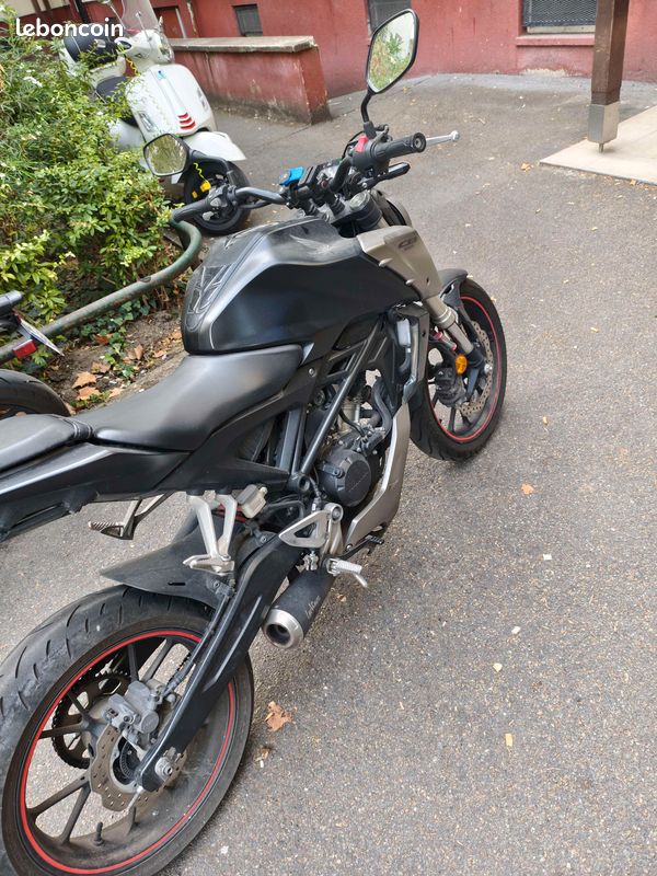 Honda CB125R 2018 - 33885km (image 2)