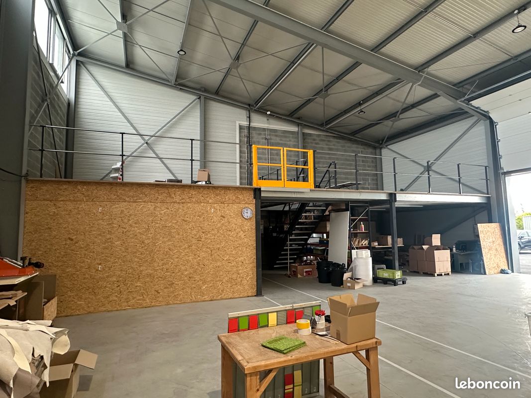 Mezzanine industrielle pour entrepôt et atelier (image 1)